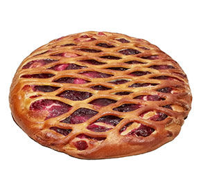 Пирог сдобный с вишневой начинкой 0,500 кг.