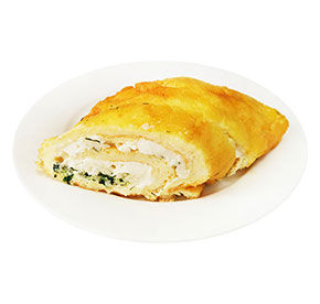 Рулетики из омлета с адыгейским сыром и чесноком