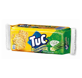 Крекер TUC со сметаной и луком 100г