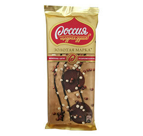 Шоколад Россия Золотая марка Дуэт в карамельном Белый шоколад с печеньем 85гр