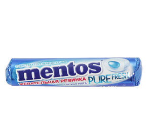 Жевательная резинка Mentos ролл свежая мята 15,5гр